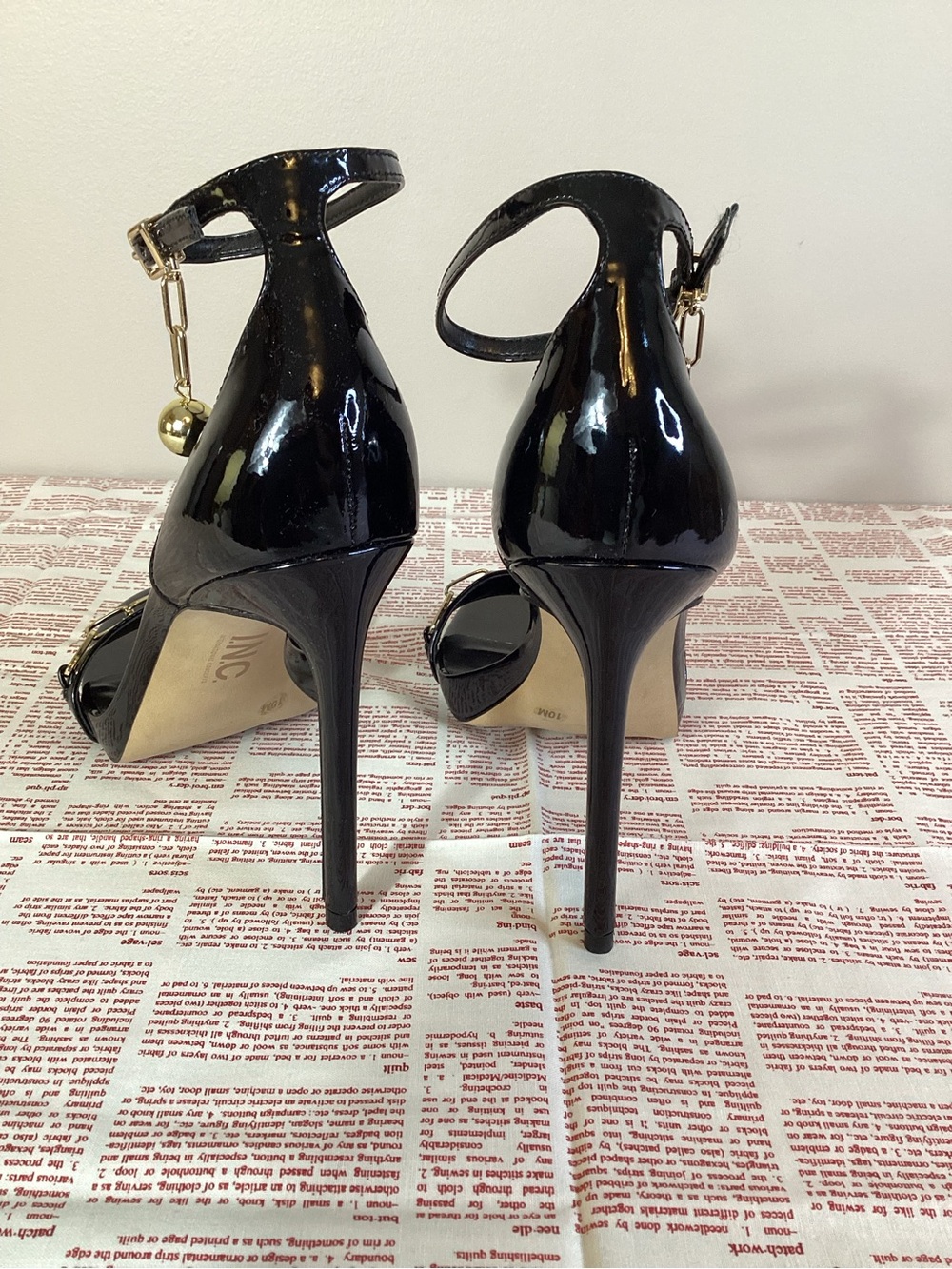 MATEO x I.N.C. Black Patent Leather Chain Heels NIB Size 10M - Picture 7 of 9